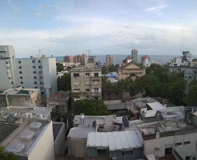 Hotel Lafayette - Montevideo 1 AF1QipNVLSfj9q1MVlffqcNyGApcEliVjV8uR4gPalS2w408 h331 k no